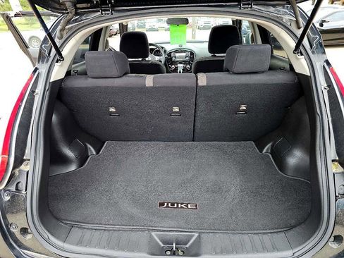 Used 2017 Nissan Juke SV image 38