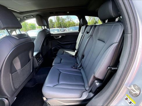 Certified 2025 Audi Q7 3.0T Premium Plus w/ Premium Plus Package AWD/4WD image 17