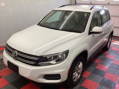Used 2016 Volkswagen Tiguan S AWD/4WD image 1