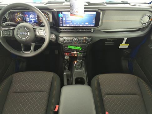 New 2026 Jeep Gladiator Mojave AWD/4WD image 15