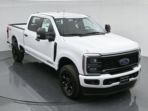 Used 2024 Ford F250 XL w/ STX Appearance Package AWD/4WD image 40