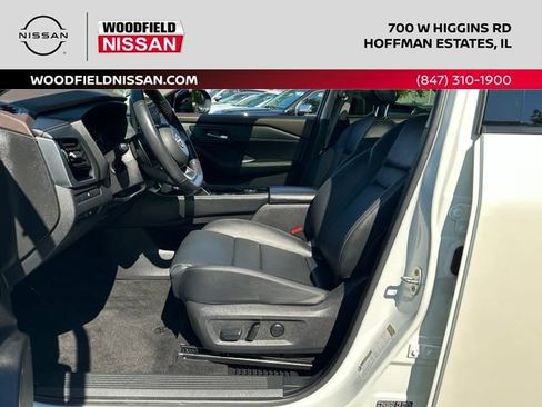 Certified 2023 Nissan Rogue SL w/ SL Premium Package AWD/4WD image 24