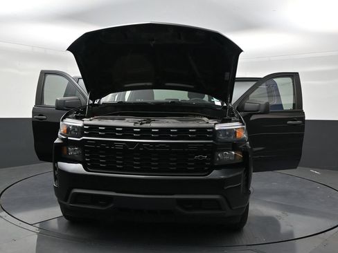Used 2022 Chevrolet Silverado 1500 Custom w/ Rally Edition RWD image 33