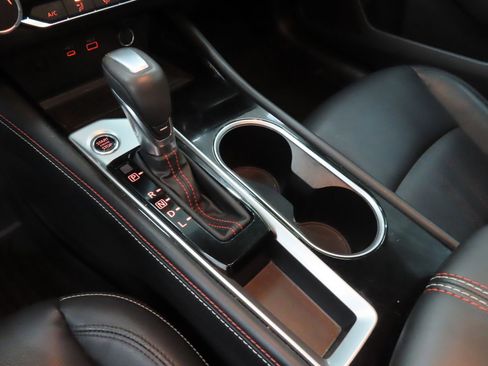 Used 2024 Nissan Altima 2.5 SR w/ SR Premium Package image 15