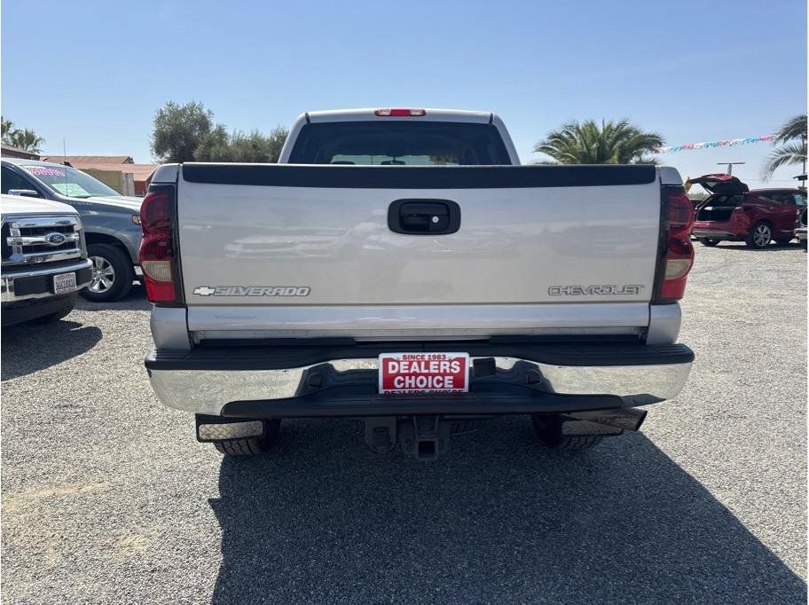 Used 2004 Chevrolet Silverado 2500 LS w/ Skid Plate Package AWD/4WD image 6
