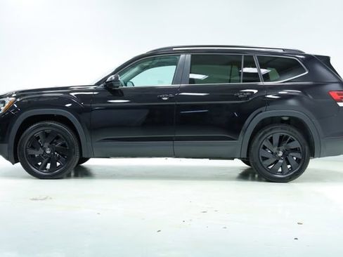 New 2026 Volkswagen Atlas SE FWD image 4
