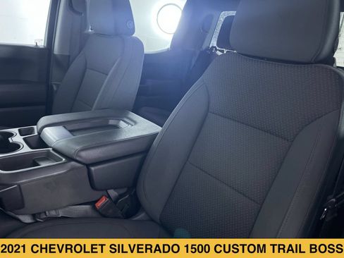 Certified 2021 Chevrolet Silverado 1500 Custom Trail Boss w/ Safety Confidence Package AWD/4WD image 9