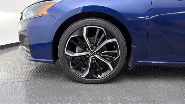 Used 2023 Nissan Altima 2.5 SR w/ SR Premium Package FWD image 28