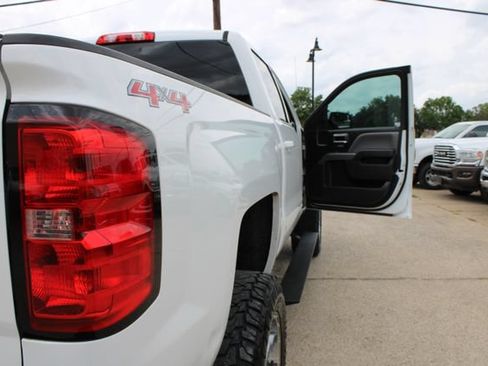 Used 2015 Chevrolet Silverado 1500 LT w/ Texas Edition, 1LT Trim AWD/4WD image 42