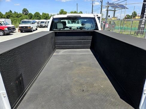 Used 2017 Ford F350 XL image 12