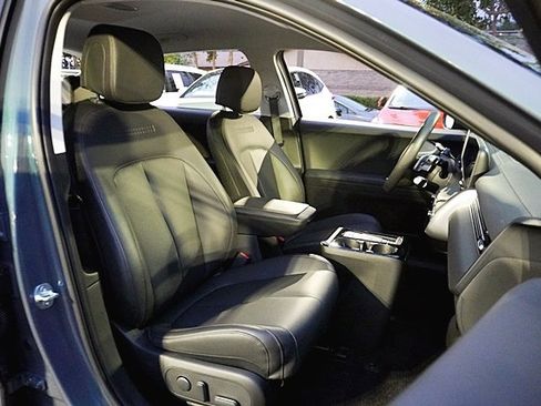 Certified 2025 Hyundai Ioniq 5 SEL image 16