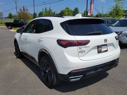 Used 2024 Buick Envision Sport Touring AWD/4WD image 6