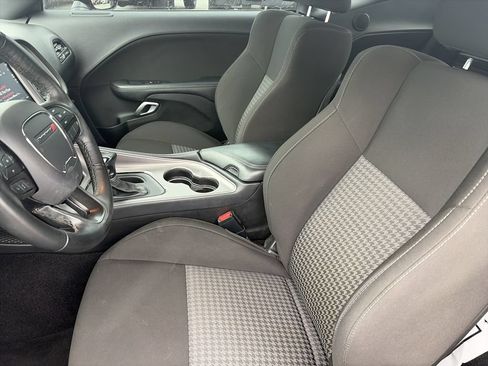 Used 2023 Dodge Challenger GT w/ Blacktop Package RWD image 12
