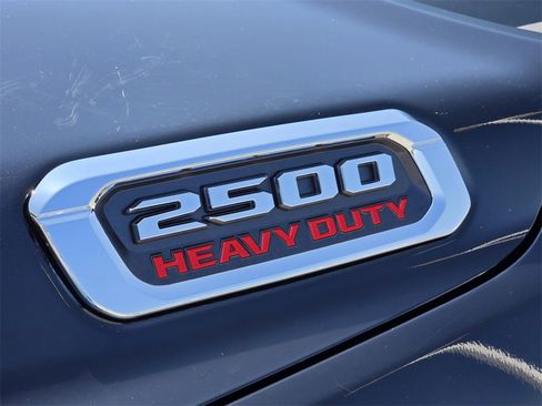 Used 2024 RAM 2500 Big Horn image 32