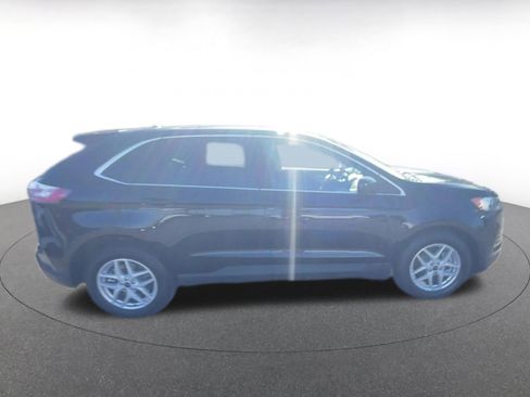 Used 2022 Ford Edge SEL image 16