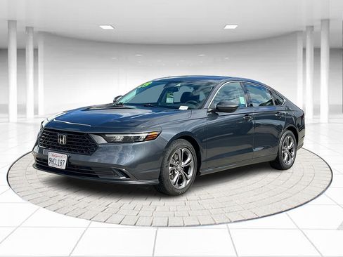 Used 2023 Honda Accord EX image 1