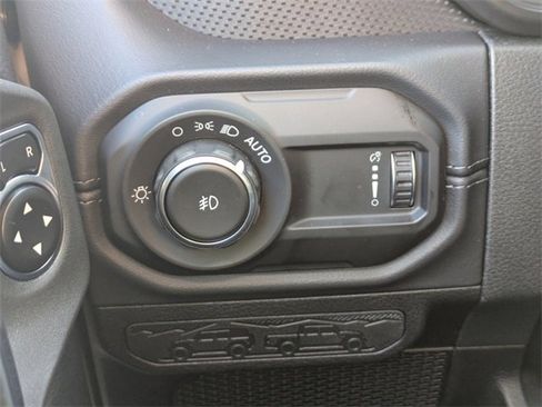 New 2026 Jeep Wrangler Unlimited Rubicon w/ Safety Group image 22