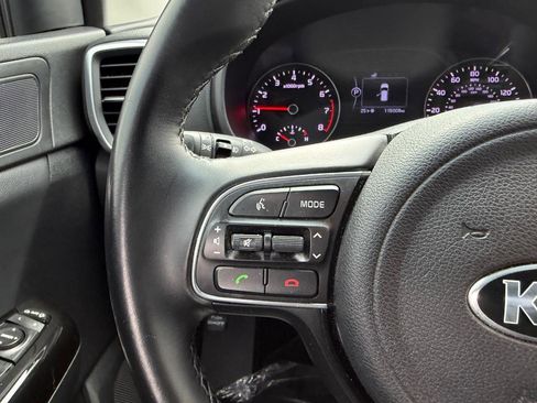 Used 2018 Kia Sportage EX image 12