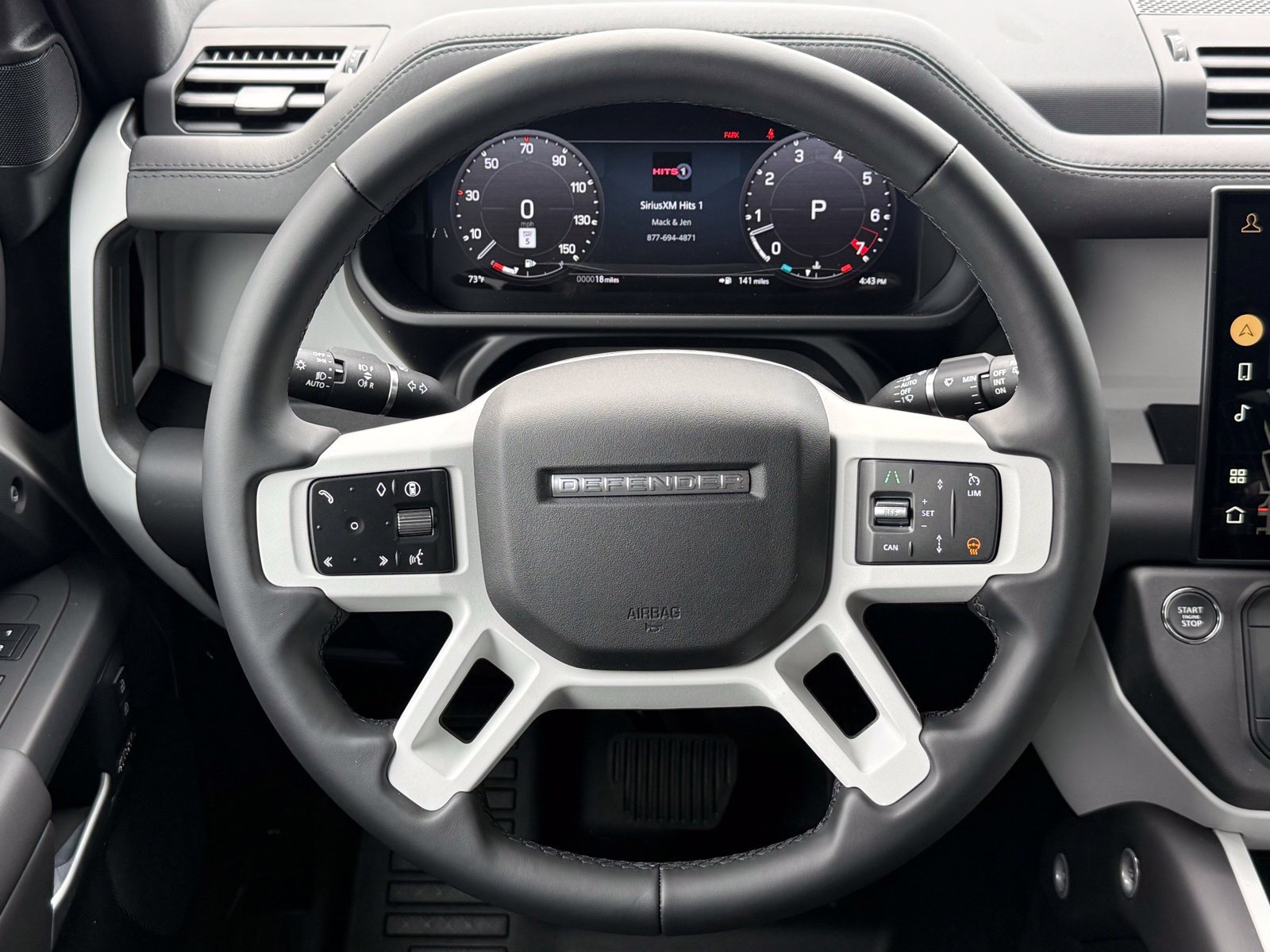 New 2026 Land Rover Defender 110 X-Dynamic SE AWD/4WD image 30