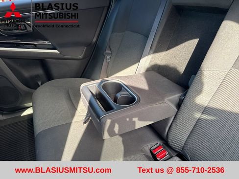 Used 2023 Subaru Solterra AWD image 32