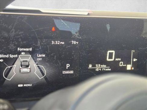 Used 2025 Nissan Kicks SV AWD/4WD image 12