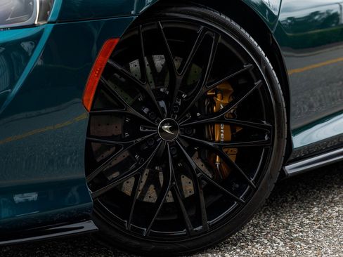 Used 2023 McLaren GT RWD image 33