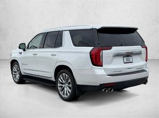 Used 2024 GMC Yukon Denali w/ Advanced Technology Package AWD/4WD video 3