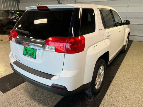 Used 2014 GMC Terrain SLE FWD image 3