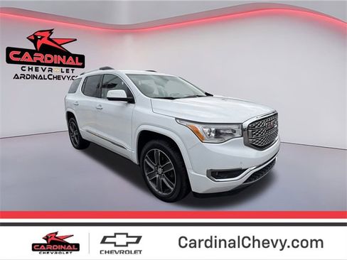 Used 2019 GMC Acadia Denali image 1