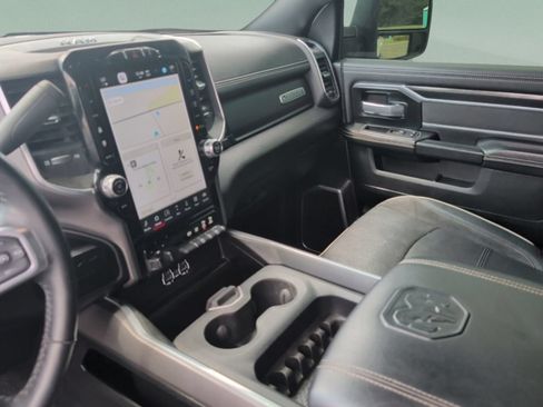 Used 2023 RAM 2500 Laramie w/ Night Edition AWD/4WD image 32