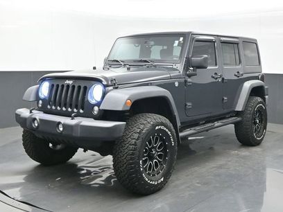 Used 2016 Jeep Wrangler Unlimited Rubicon w/ Connectivity Group