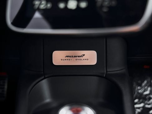 Used 2024 McLaren Artura image 60