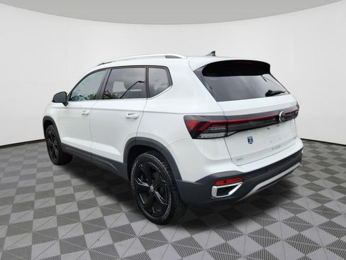 Certified 2025 Volkswagen Taos SEL w/ Black Wheel Plus Package AWD/4WD image 3