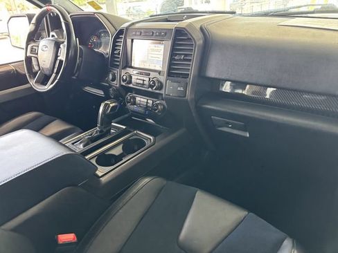 Used 2019 Ford F150 Raptor w/ Equipment Group 802A Luxury AWD/4WD image 9