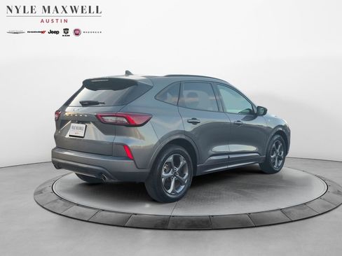 Used 2024 Ford Escape ST-Line image 14