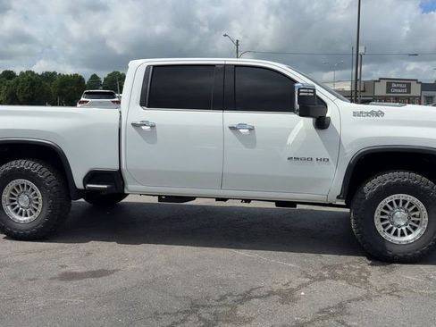 Used 2020 Chevrolet Silverado 2500 High Country AWD/4WD image 8