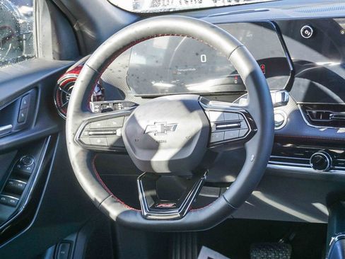 New 2026 Chevrolet Equinox RS w/ LPO, Floor Liner Package image 16