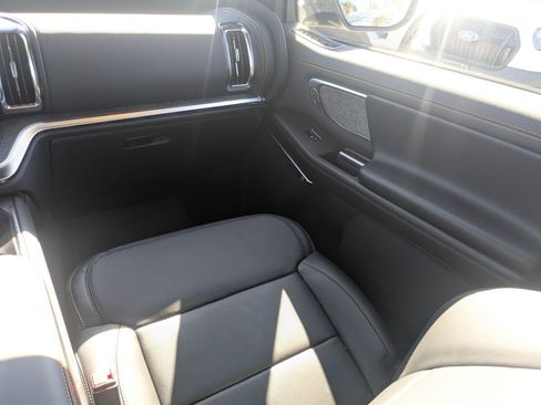 New 2025 Ford Expedition Tremor image 17