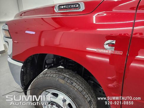 New 2026 RAM 3500 Tradesman image 39