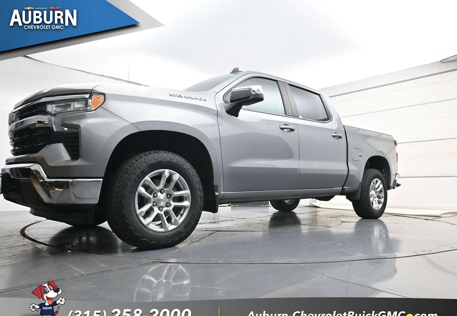 Used 2024 Chevrolet Silverado 1500 LT AWD/4WD image 22