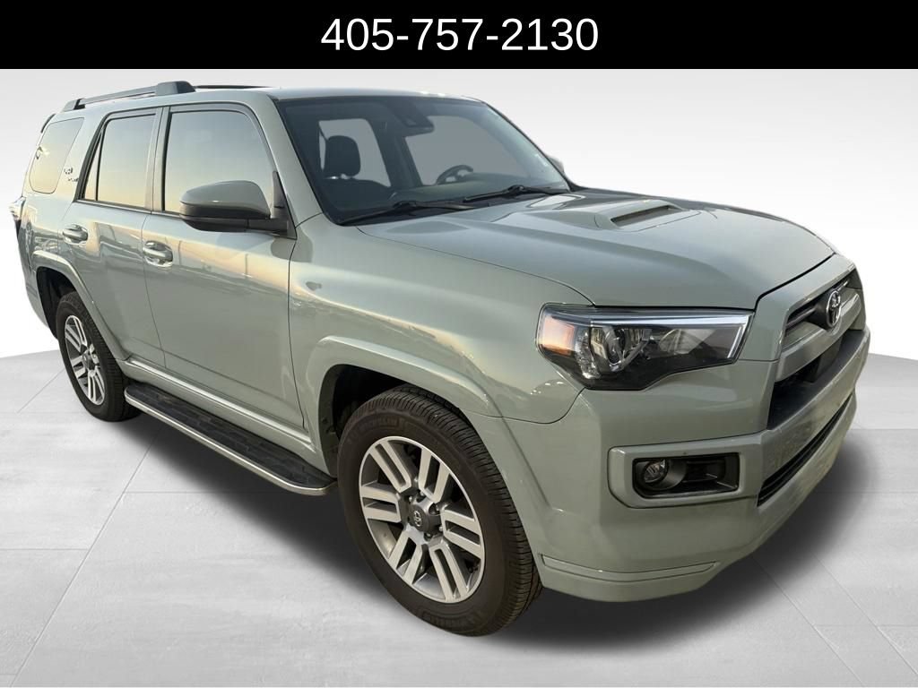 Used 2022 Toyota 4Runner TRD Sport AWD/4WD image 4