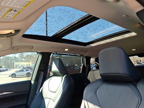Used 2025 INFINITI QX60 Sensory w/ Vision Package AWD/4WD image 16