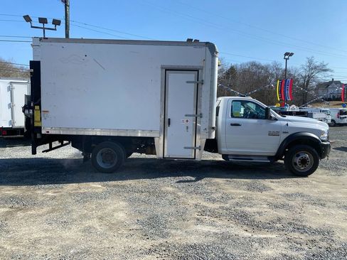 Used 2015 RAM 5500 Tradesman image 4