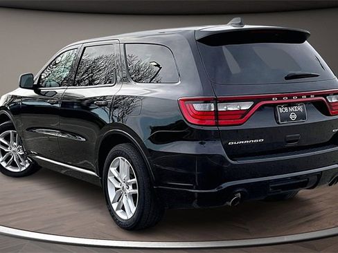 Used 2023 Dodge Durango GT image 11