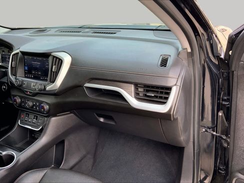 Used 2021 GMC Terrain SLT FWD image 18