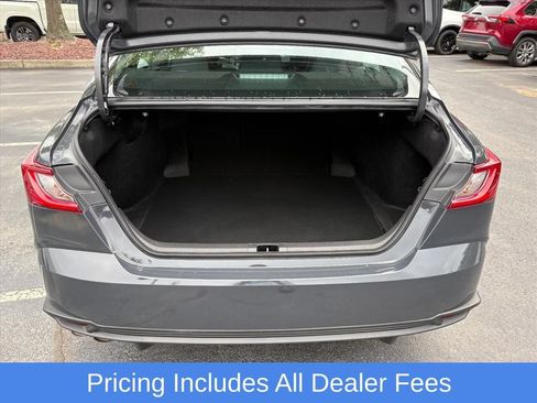 Used 2025 Toyota Camry SE w/ Convenience Package AWD/4WD image 26