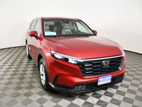 Certified 2025 Honda CR-V LX image 3