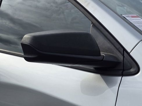Used 2019 Chevrolet Equinox LS FWD image 13