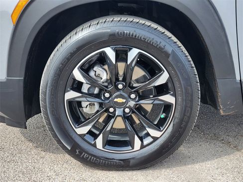 Certified 2023 Chevrolet TrailBlazer LT w/ Convenience Package image 10