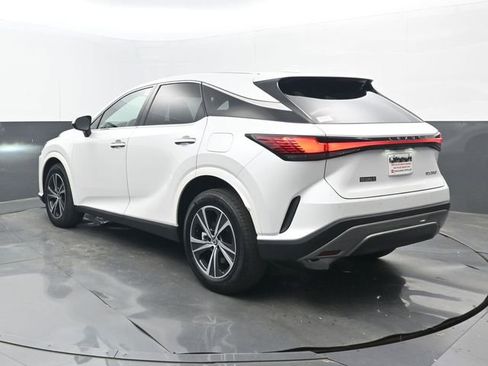 Used 2025 Lexus RX 350 FWD w/ Technology Package image 3